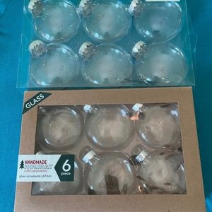 Artminds & Joanne "Lot of 2 boxes of glass & plastic ornaments"